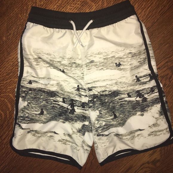 GAP Other - EUC GapKids swim trunks small